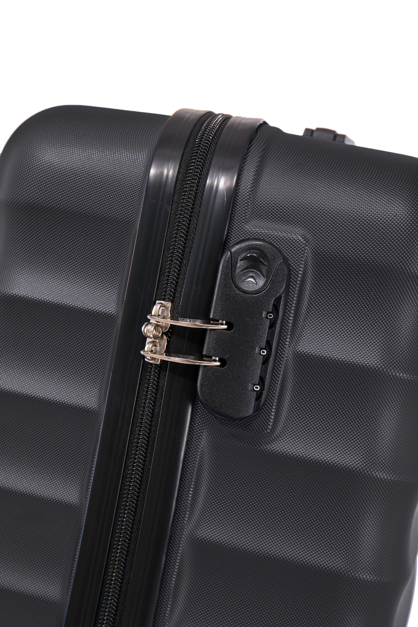 Flymax Lisbon Explorer Hard Shell Cabin Suitcase close up 3 digit lock close up